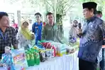 Nursiah-saat-meninjau-gerakan-pangan-murah.jpg