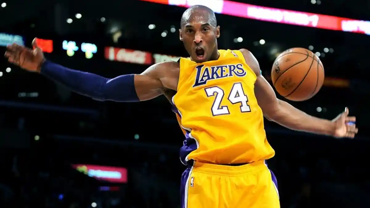 Pebasket Kobe Bryant Tewas dalam Kecelakaan Helikopter Bareng Anak, Ini Deret Prestasi Sang Atlet