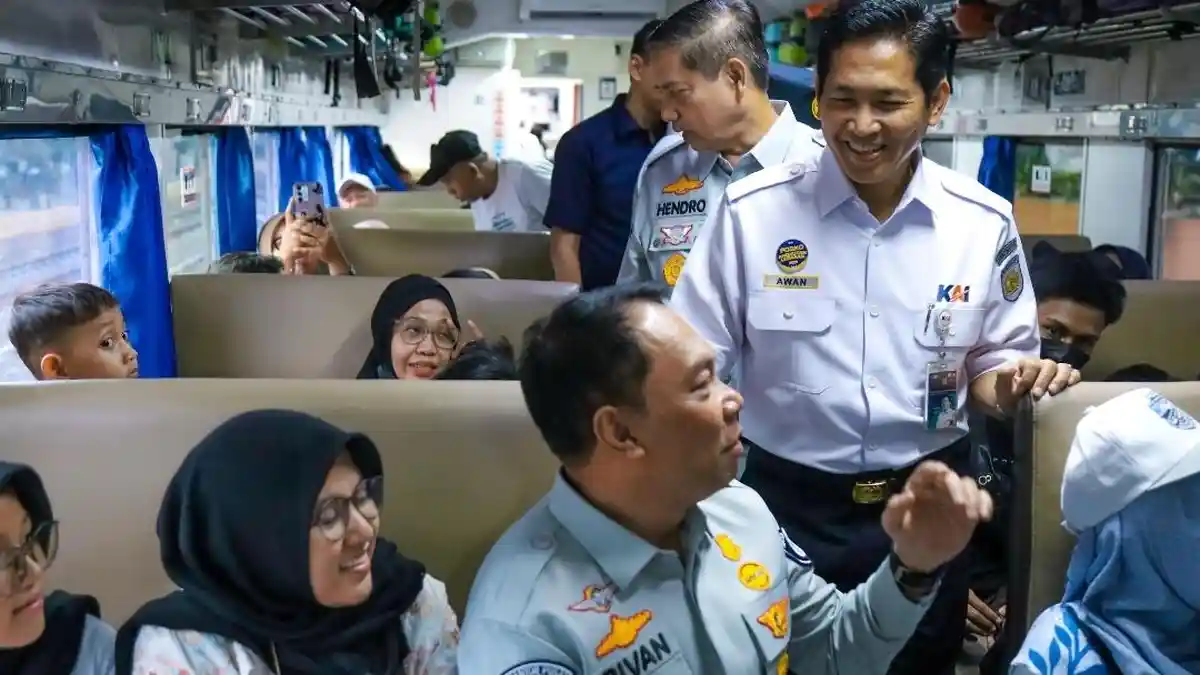 KAI Daop 1 Jakarta Berangkatkan 11.644 Penumpang dalam Program Mudik Gratis Bersama BUMN 2025