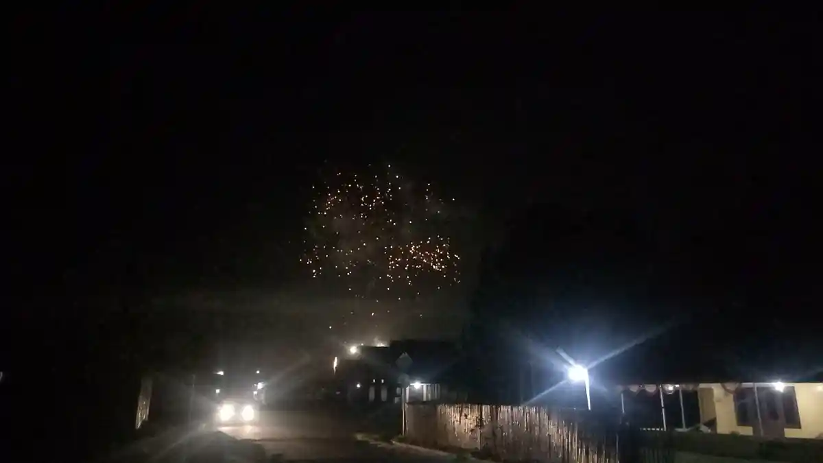 Malam Pergantian Tahun di Bajawa Tidak Ada Pesta dan Pawai, Tapi Ini yang Terjadi!