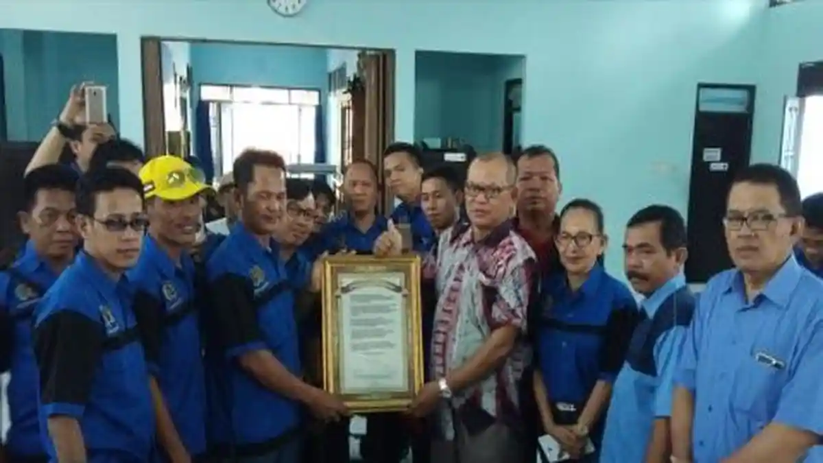 PWI Muaraenim Terima Piagam Deklarasi Rakornas DIY Ditandatangani Sri Sultan Hamengkubuwono X