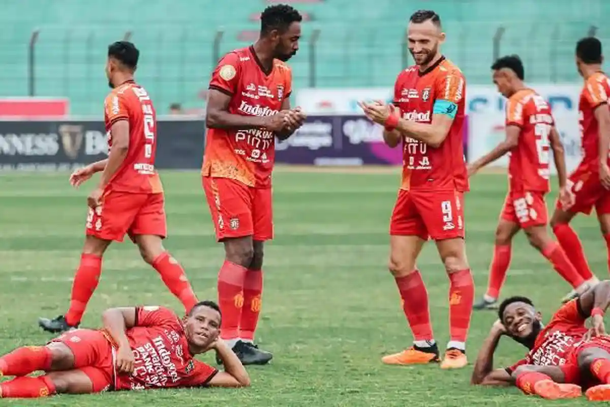 DAFTAR Susunan Pemain Bali United vs Persis Solo Sore Ini: Duet Wellington - Ryuji Semakin Teruji