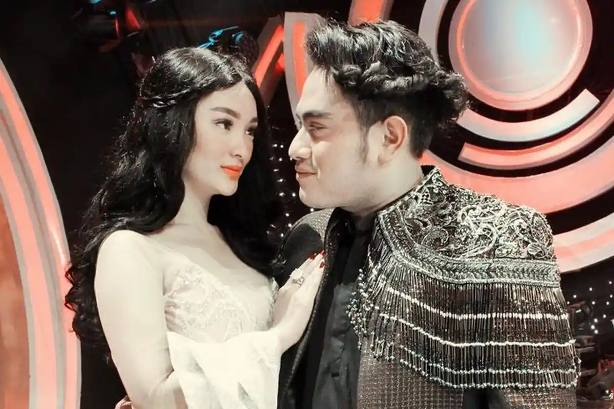 Cerita Nassar Dibalik 'Lamaran' yang Pernah Dilakukan pada Zaskia Gotik Sebelum Dinikahi Sirajuddin