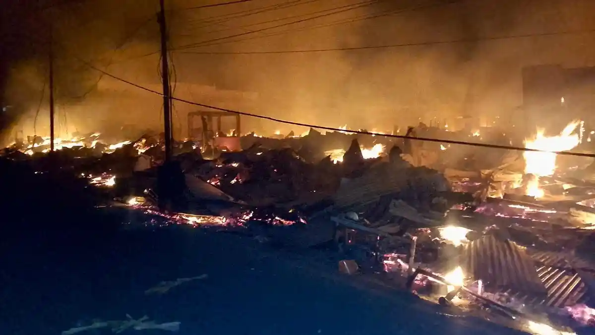 Pasar Ngrimase Tanimbar Terbakar, Kerugian Ditaksir Mencapai Miliaran Rupiah 
