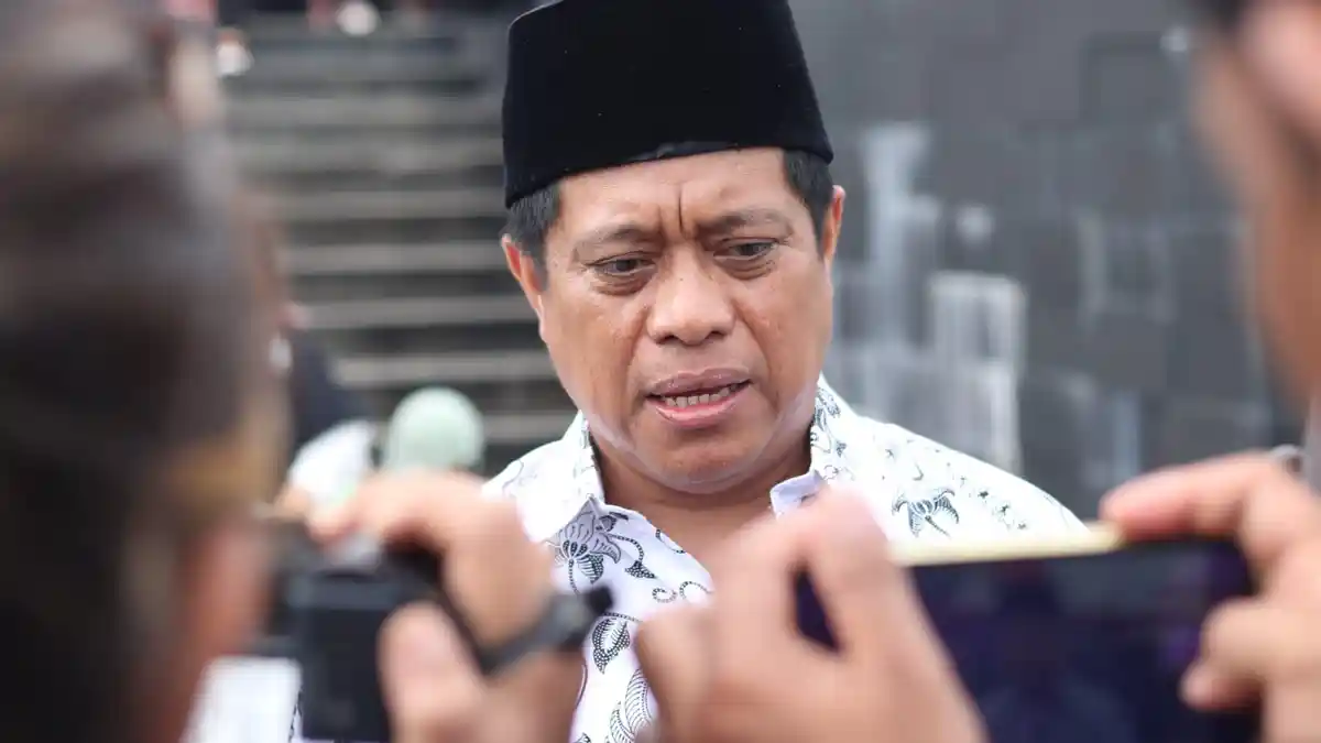 Rp 3 Miliar Buat Laptop dan Papan Interaktif untuk Satuan Pendidikan ...