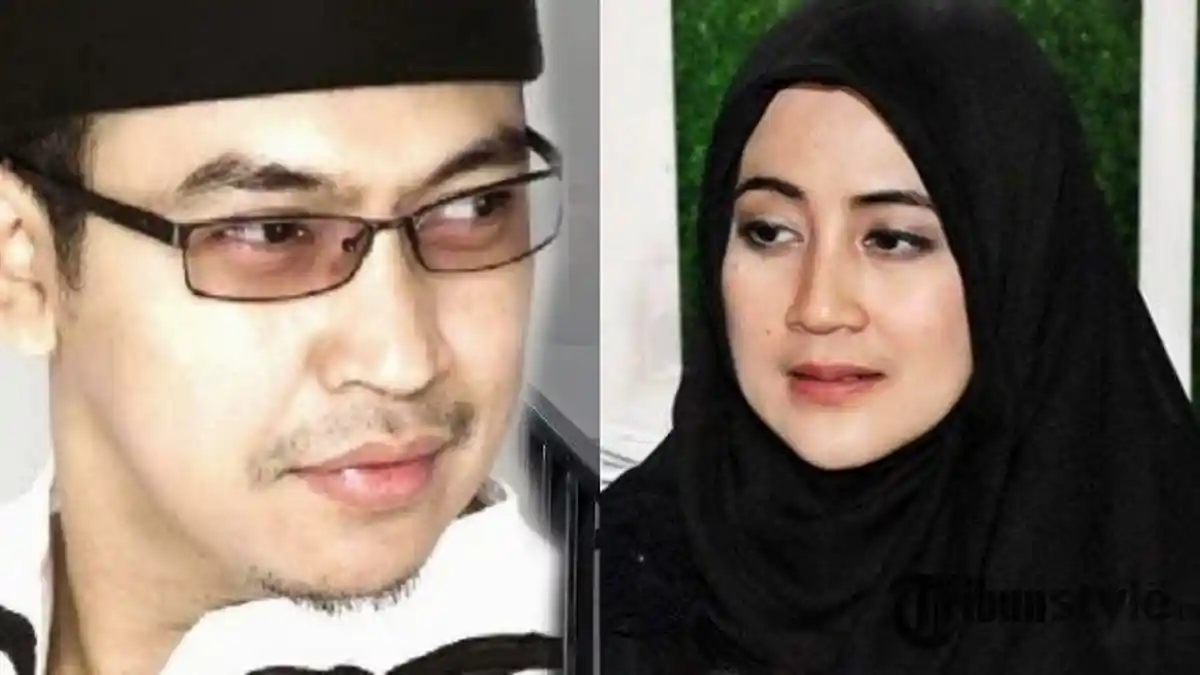 Disangka Pacar Baru, Ternyata Umi Pipik Jalan Bareng dengan Anak Laki-Lakinya: 'Ngedate Ma Anak'