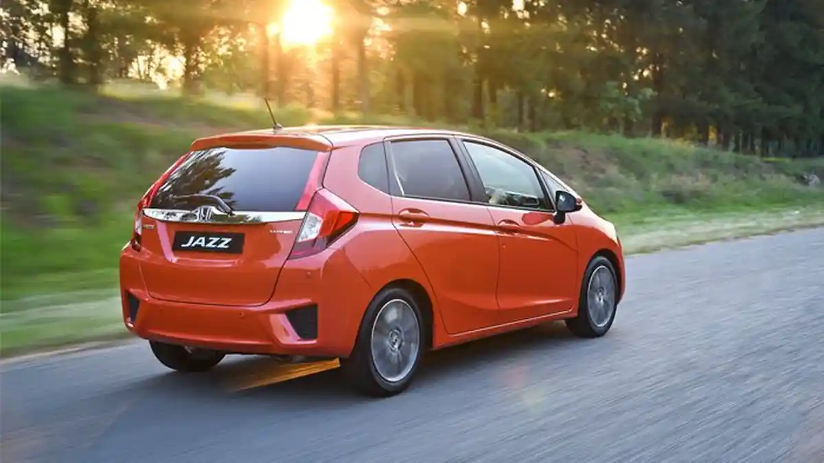 DAFTAR Harga Mobil Baru Mendadak Supermurah, Dari Honda Jazz Hingga Baleno, Berkat Wacana Pajak Nol
