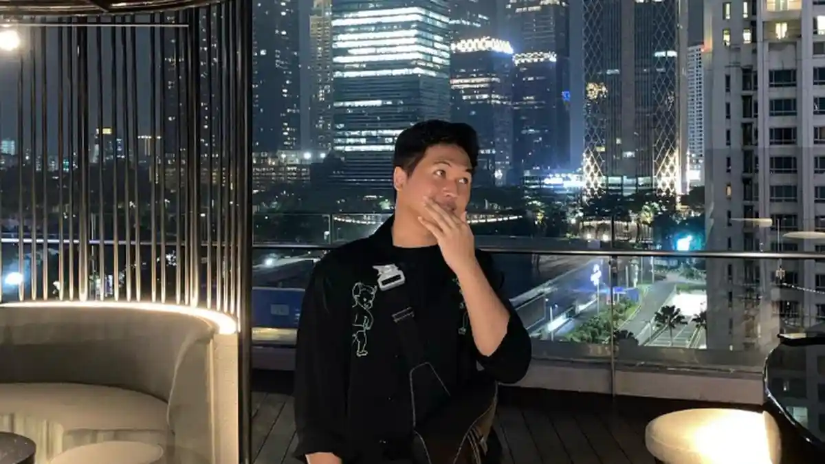 Viral Crazy Rich Setya Nugraha Pesan Ojol Buat Keliling Rumah 7 Hektar, Intip Kemewahan Rumahnya!