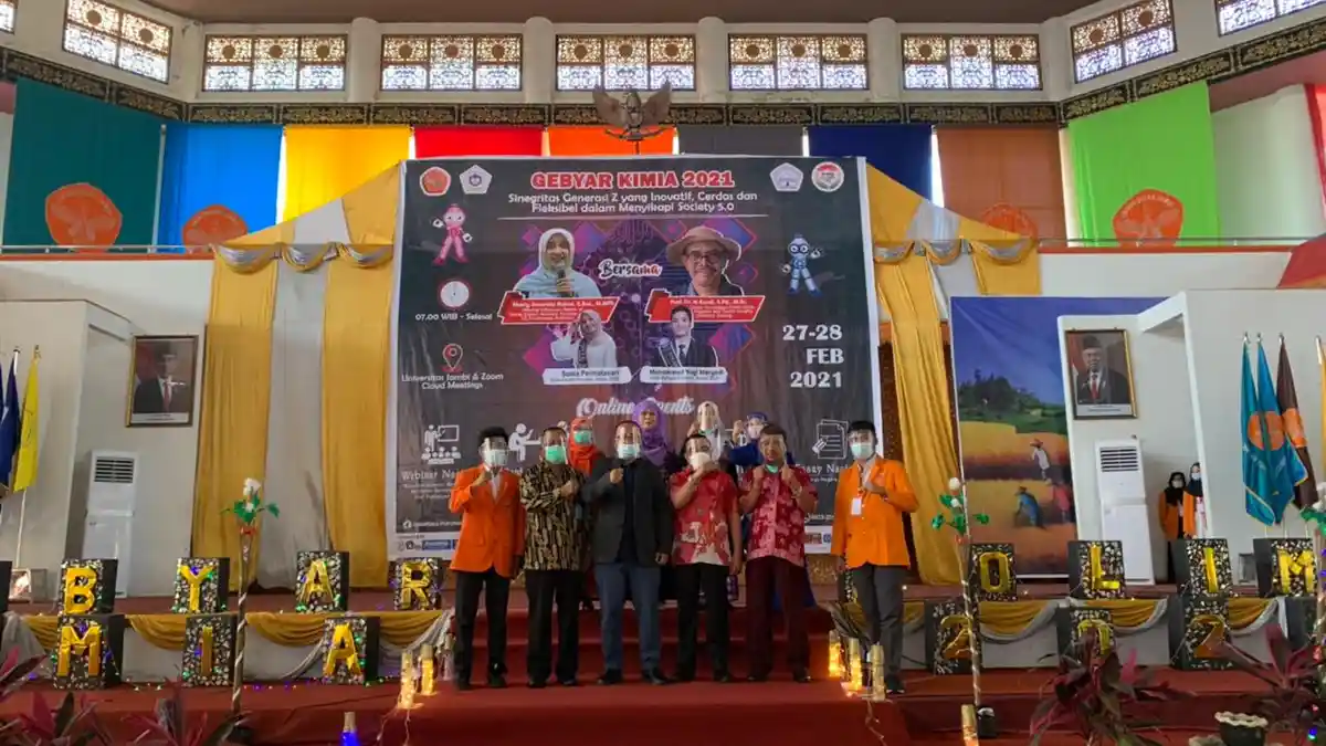Ribuan Peserta Webinar via YouTube dan Zoom Ikuti Gebyar Kimia yang Digelar Himapemia Unja