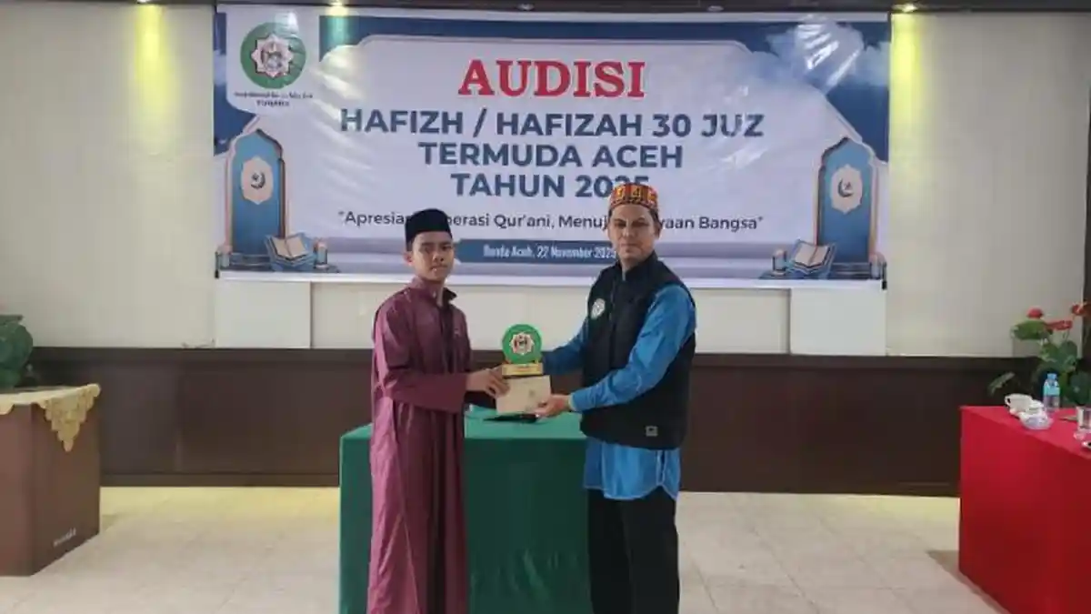 Khiyarullah, Santri Berusia 15 Tahun Dinobatkan Jadi Hafizh Termuda Aceh 2025, Raih Nilai Sempurna