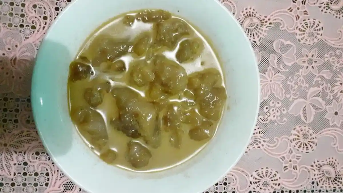 Kisah Dibalik Bubur Cetot Sagu Rumbia, Bubuk Sagu Diolah Warga Sendiri Langsung di Pohon