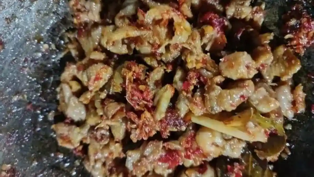 Resep Kulit Ayam Kriuk Masak Pedas yang Bakal Bikin Anak Semangat Makan