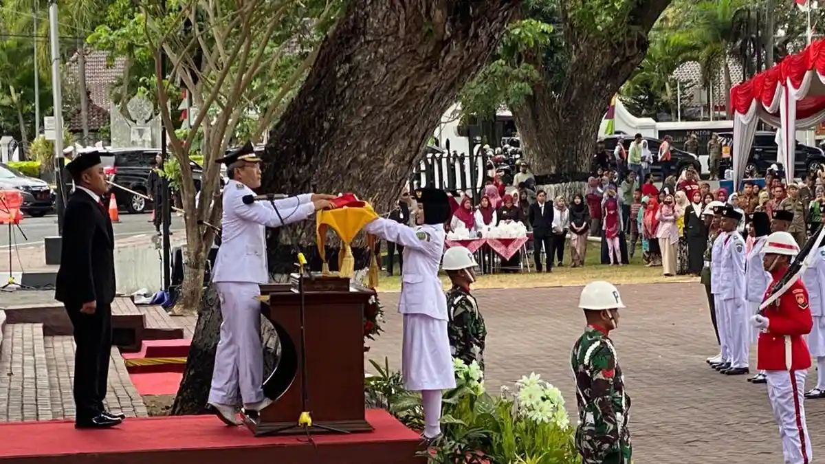 Bendera Merah Putih dari Istana Presiden Dikibarkan di Lapangan Trirenggo Bantul