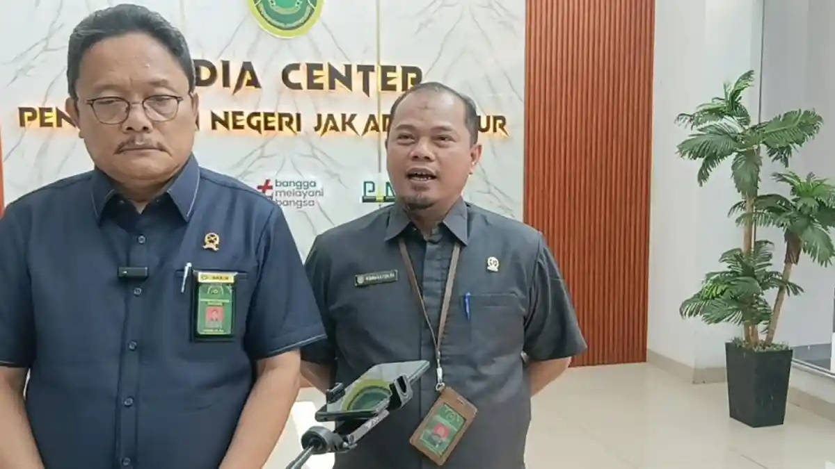 Disiarkan Langsung, PN Jaktim Imbau Warga Tak Datang ke Sidang dr. Tifa - Tribunjakarta.com