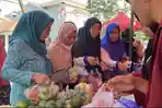 Warga Sidrap Serbu Pasar Murah Demi Minyak dan Beras