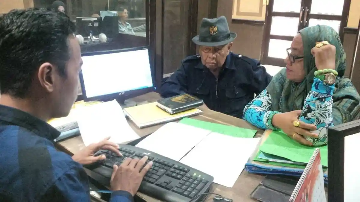 Gelapkan Surat Tanah, Notaris Ini Diadukan Kliennya ke Polisi