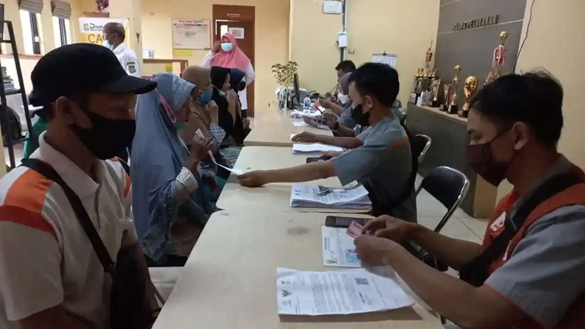 Bayi Terdaftar sebagai Penerima Bantuan Langsung Tunai BBM di Kota Tangerang