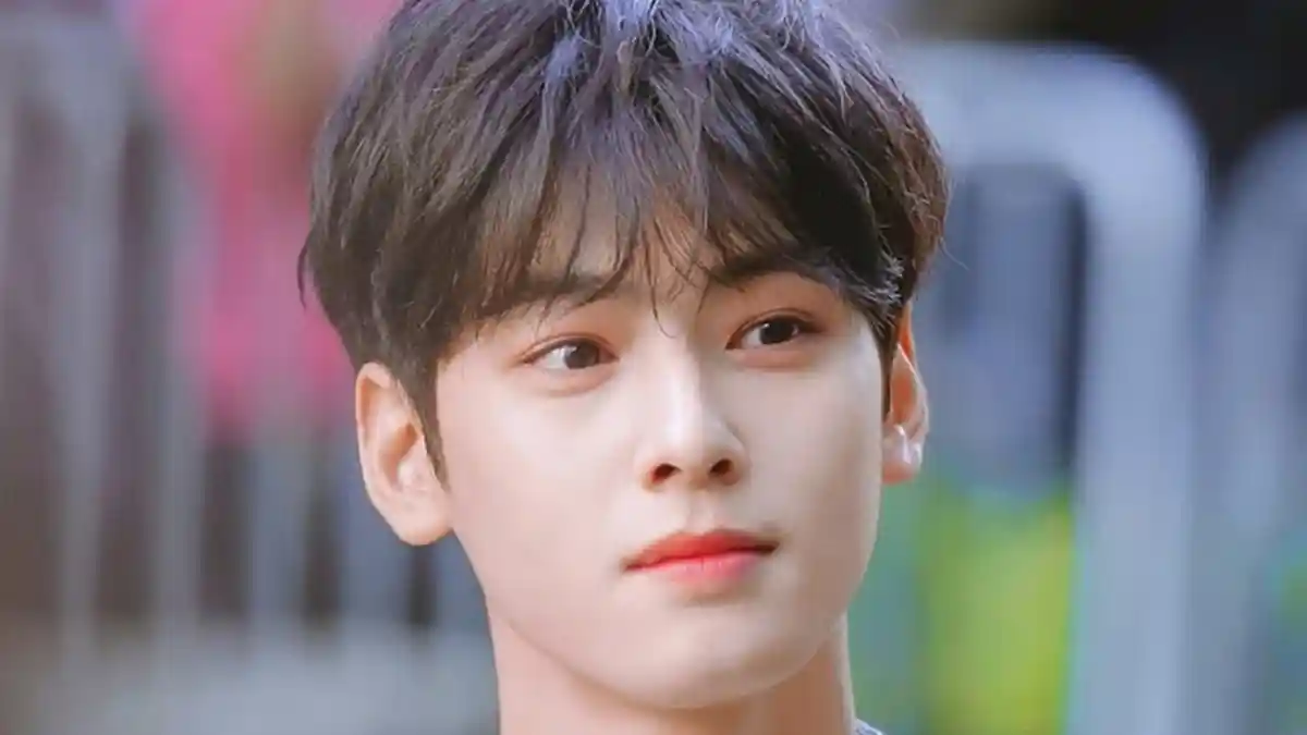 Bantah Dirinya Motae Solo, Cha Eun Woo ASTRO Ungkap Pernah Berpacaran Sekali Selama Hidupnya