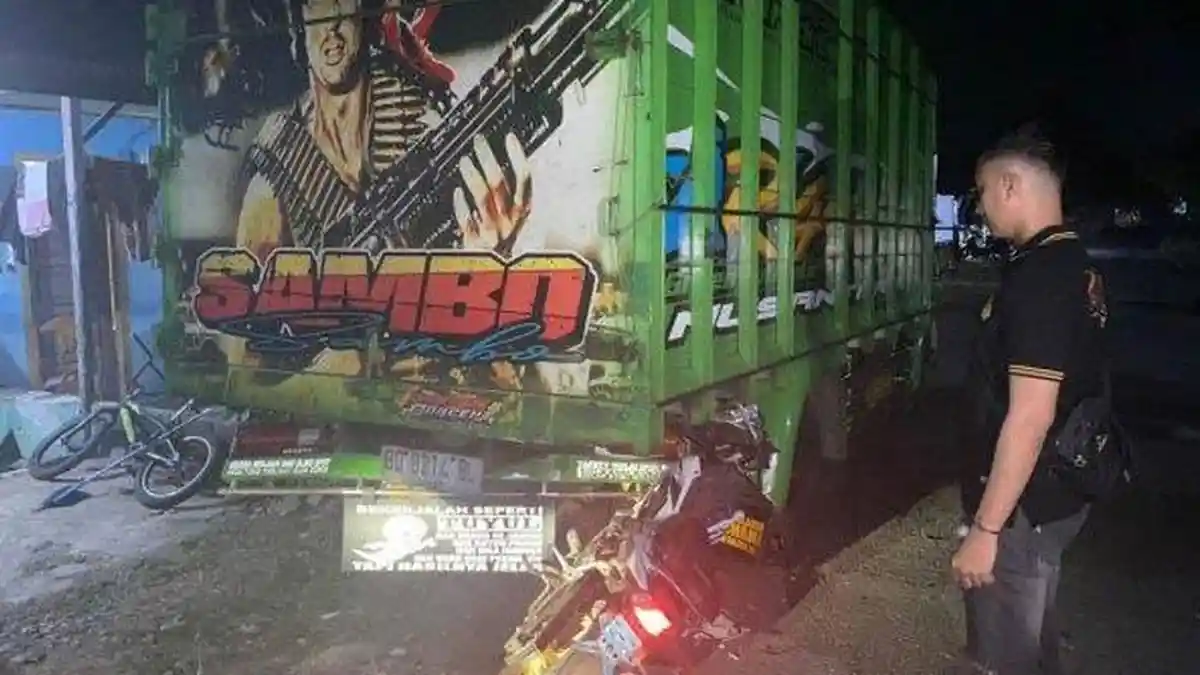 Akibat Mabuk, Pengendara Motor Tewas dalam Kecelakaan Usai Hantam Belakang Truk yang Sedang Parkir