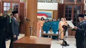 Prosesi-pelantikan-Tri-Hariadi-sebagai-Pj-Sekda-Kabupaten-Tulungagung-Senin-452026.jpg