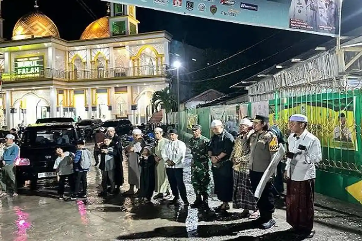 Polres TTU Kerahkan 74 Anggota Amankan Pawai Malam Takbiran di Kota Kefamenanu