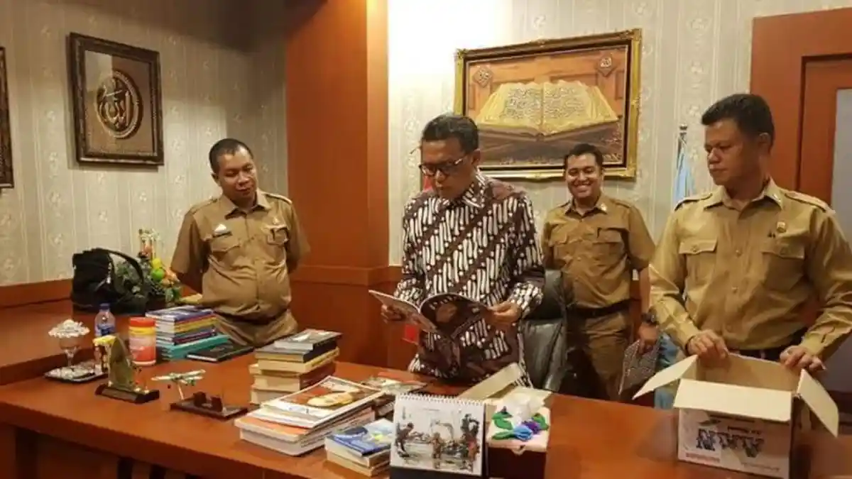 Kesaksian Anak Buah Kontraktor Modus NA Minta Uang Operasional ke Pengusaha Melalui Ajudan
