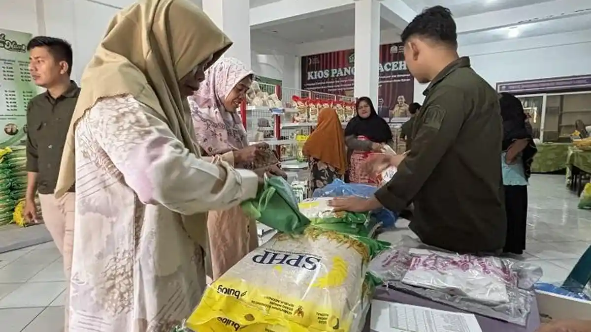 Jelang Ramadhan, Warga Antusias Manfaatkan Gerakan Pangan Murah Aceh