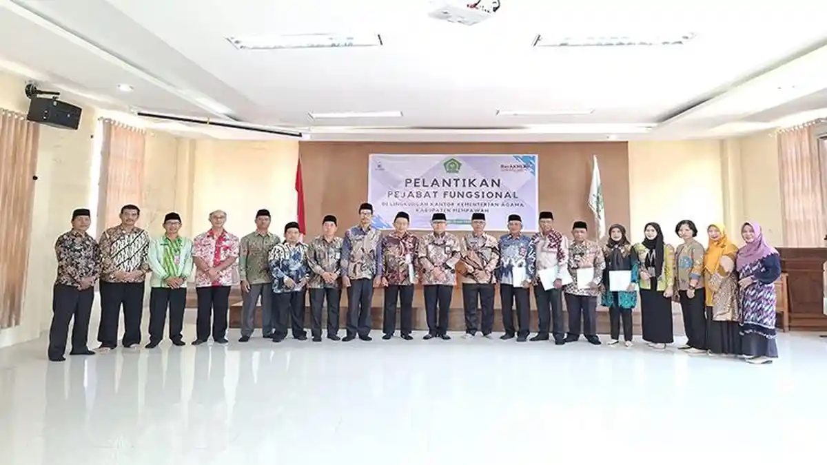 Lantik Tujuh Pejabat Fungsional Kemenag Mempawah, Pohan : Jalankan Amanah dengan Profesional