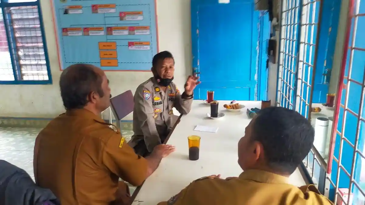 Binmas Polres Toba Sosialisasi Kembali Tentang Taat Prokes ke Para Pelajar