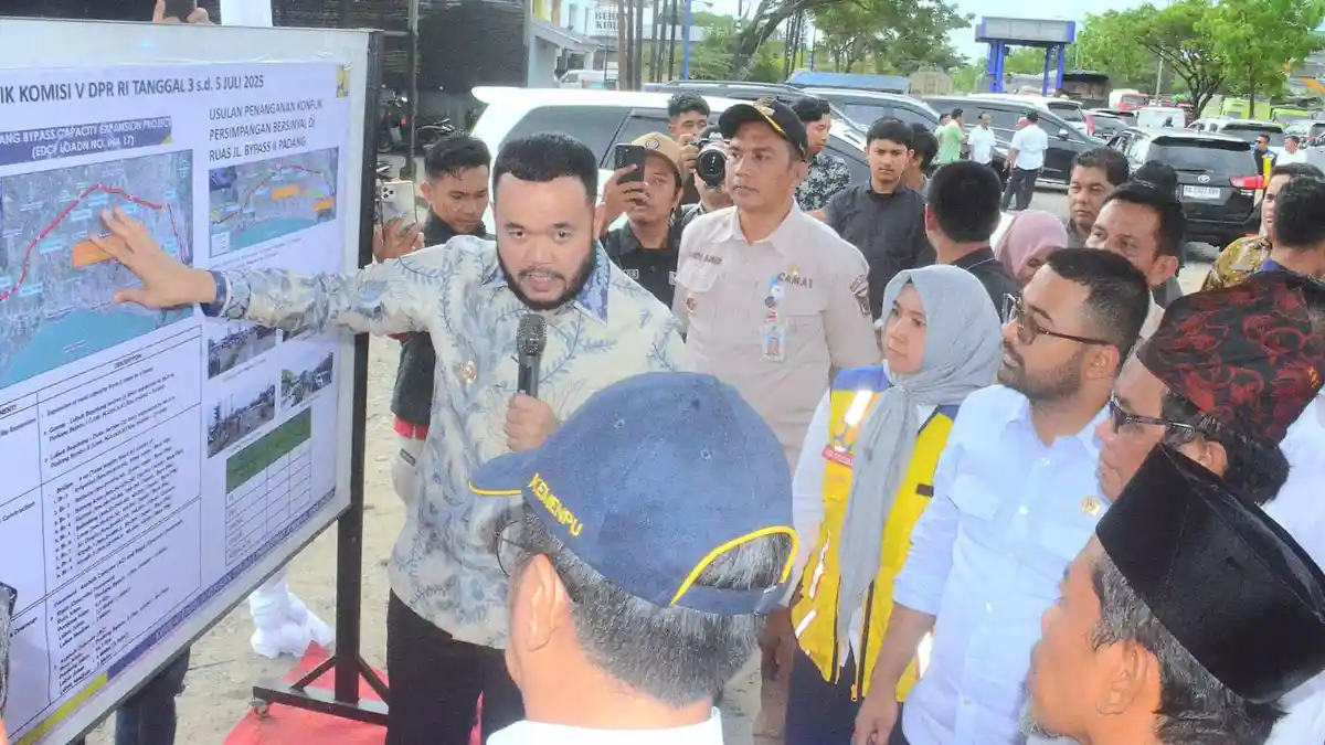 Jumpa Anggota DPR RI di Lubeg, Fadly Amran Adukan Titik Macet di Padang dan Masterplan Penanganan