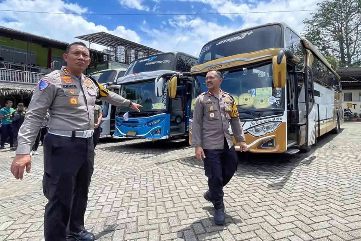 Fakta Bus yang Alami Rem Blong di Batu, Uji KIR Mati Sejak 2023, Tabrak 6 Mobil dan Puluhan Motor