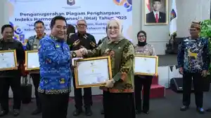Banyuasin-Raih-Penghargaan-Indeks-Harmoni-Indonesia-Diterima-Langsung-Wabup-Netta-Indian-di-Jakarta.jpg