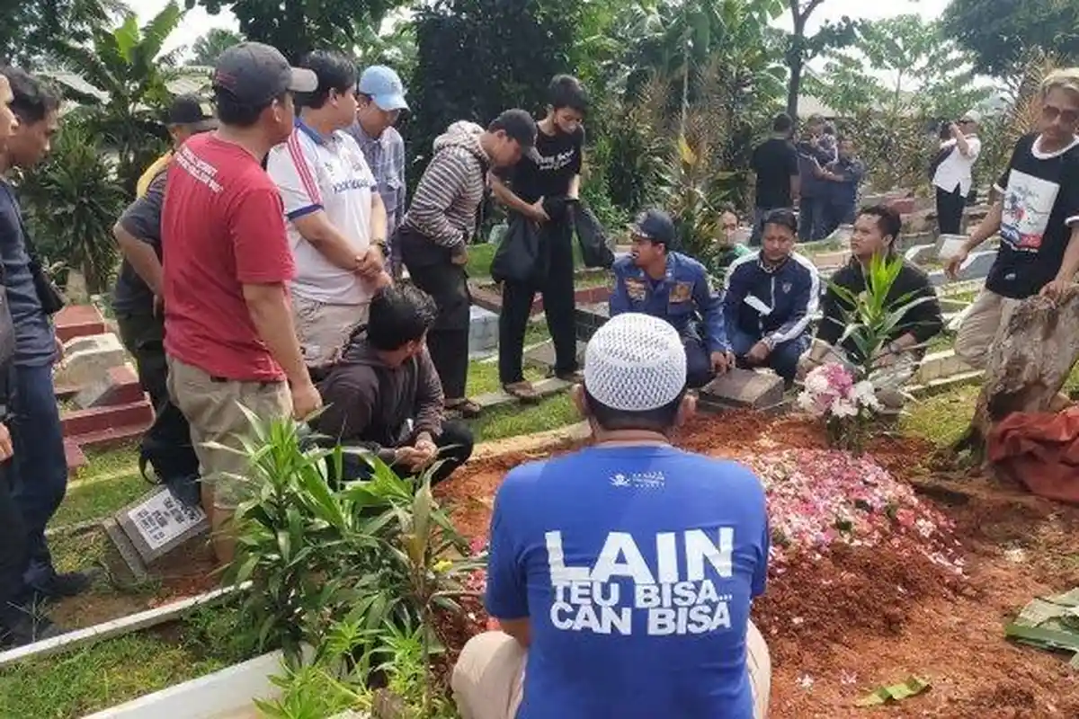 Tragedi Meninggalnya 2 Bobotoh Persib Bandung, Bobotoh Inginkan Ini,  Pasang Bendera Setengah Tiang