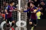 lionel-messi-merayakan-golnya-dengan-luis-suarez.jpg