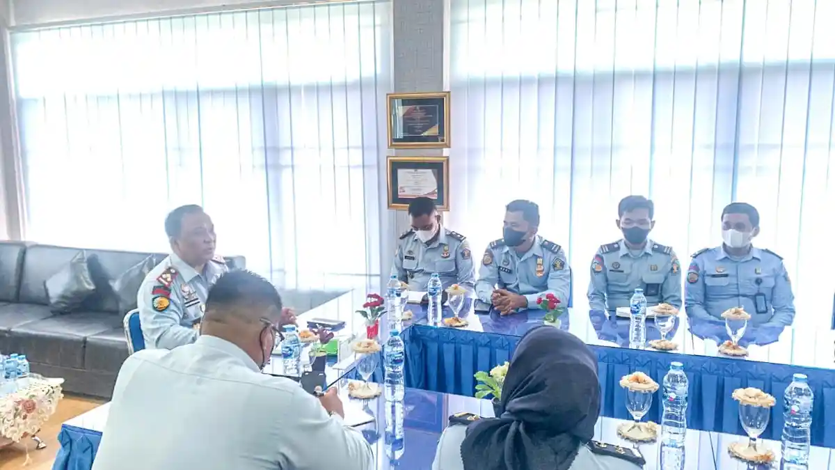 Kapala Lapas Kelas-1 Medan Gelar Rapat Bersama Jajarannya, Mereka Bahas Pelayanan Integritas