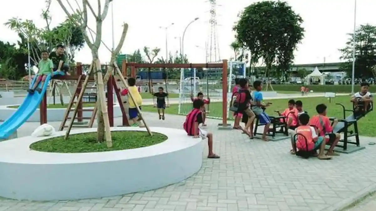 Alternatif, Taman Kalijodo Wisata Murah di Jakarta - Sripoku.com