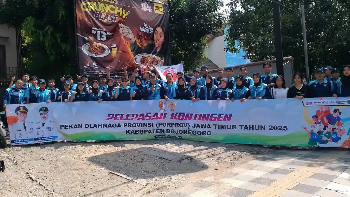 Tim Renang dan Bola Tangan Bojonegoro Berangkat Porprov IX Jatim, KONI Target Emas