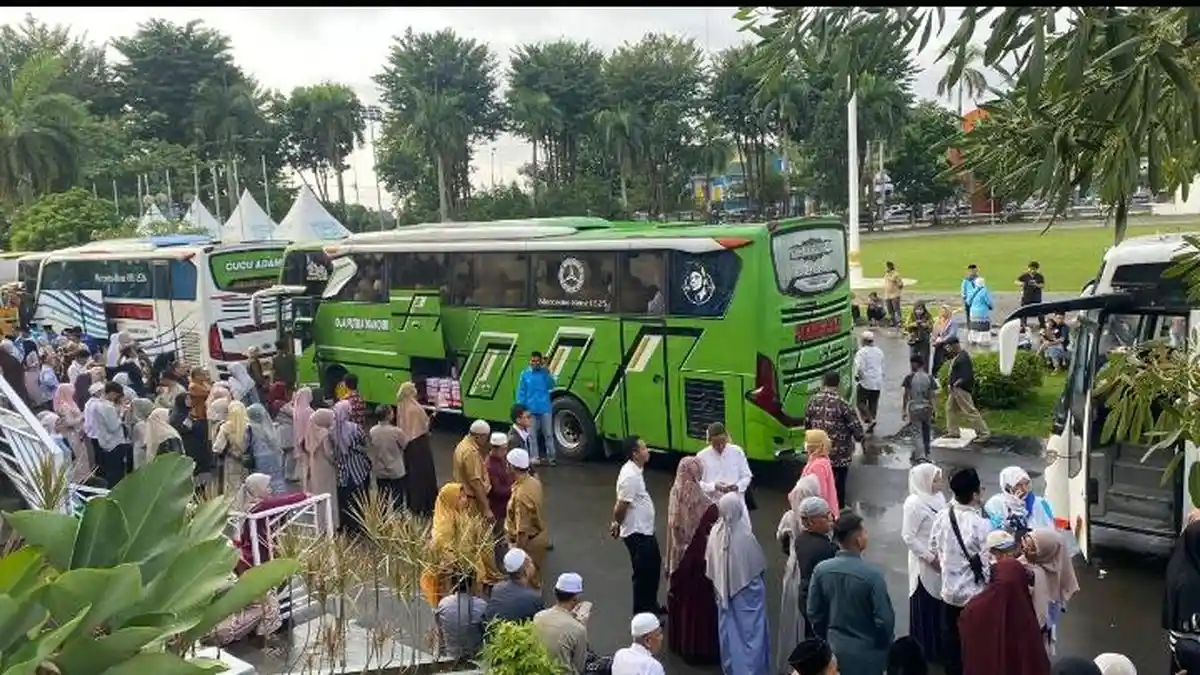 435 Jemaah Haji Kota Jambi Diberangkatkan, Dua Jemaah Tertunda