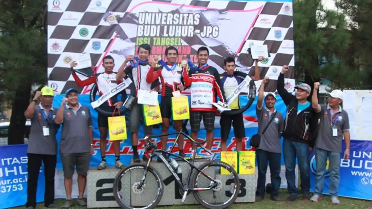 Universitas Budi Luhur Sukses Menggelar Event MTB XC Open Championship 2015