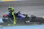 monster-energy-yamahas-italian-rider-valentino-rossi-crashes.jpg