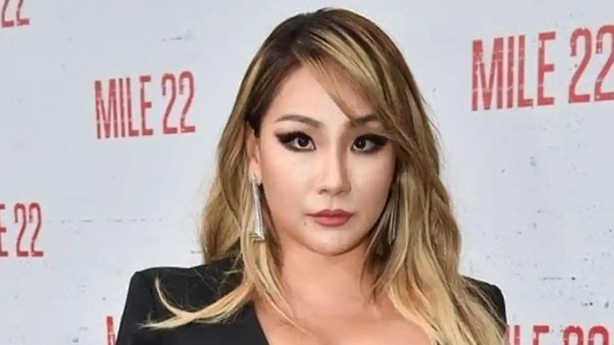 Tubuh Terlihat Berisi, Penampilan CL di Premiere Mile22 Jadi Sorotan ...