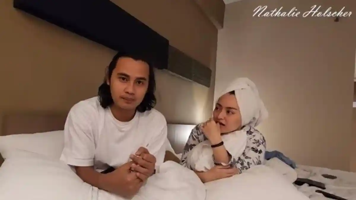 Putus Cinta, Nathalie Holscher Tetap Didoakan Mantan Pacar Bahagia