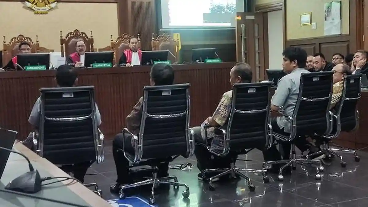 Setelah Konfrontasi, Pengacara Terdakwa Tak Akui Rp 27 Miliar Kasus BTS 4G Diperoleh dari Mr S