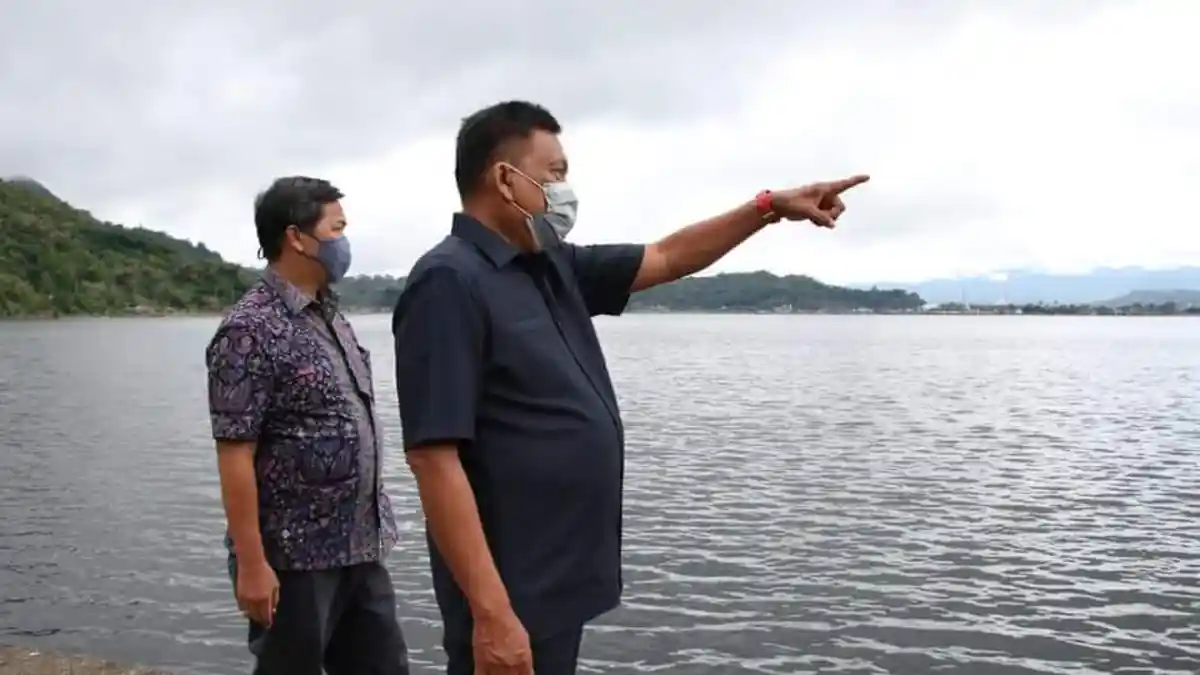 Olly Dondokambey- Steven Kandouw ke Sangihe 'Dikawal' 3 Dokter Perempuan