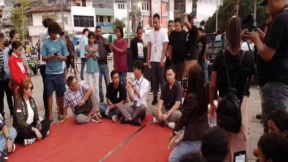 Soroti Masalah Lapangan Kerja, Alam Ganjar Berdialog Bersama Orang Muda di Kupang