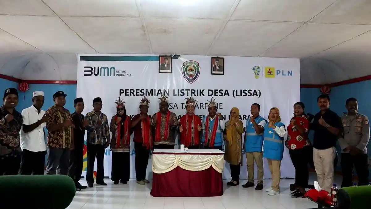 Wujudkan Indonesia Sentris, PLN UIW MMU Sukses Listriki 15 di Tual dan Aru