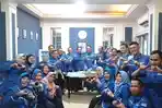 DPD-Partai-Demokrat-Sumsel-saat-menggelar-syukuran-HUT-Partai-Demokrat-ke-22-Sabtu-992023.jpg