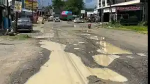 Jalan-rusak-Mateng.jpg