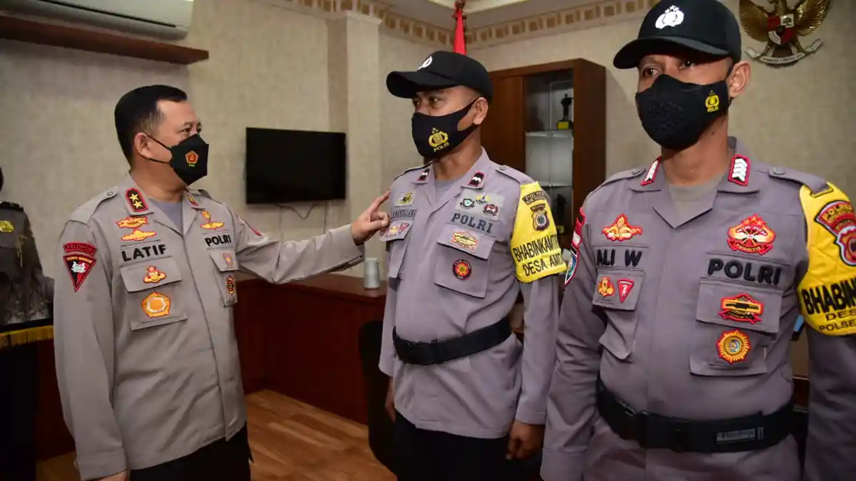 6 Polisi Maluku Terima Penghargaan dari Kapolri Jenderal Listyo Sigit