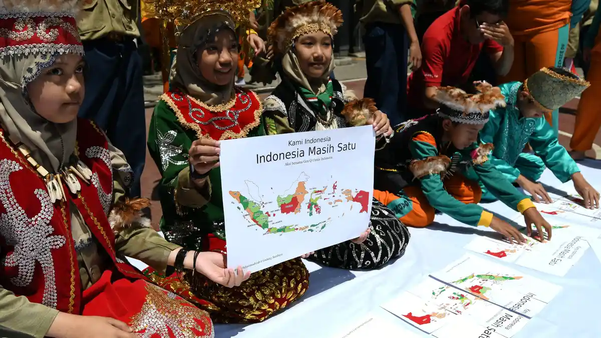 6 Cara Mudah Mengajarkan Sikap Toleransi pada Anak